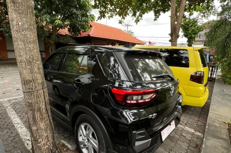 Daihatsu Rocky Agus Merta Rent Cars (1)