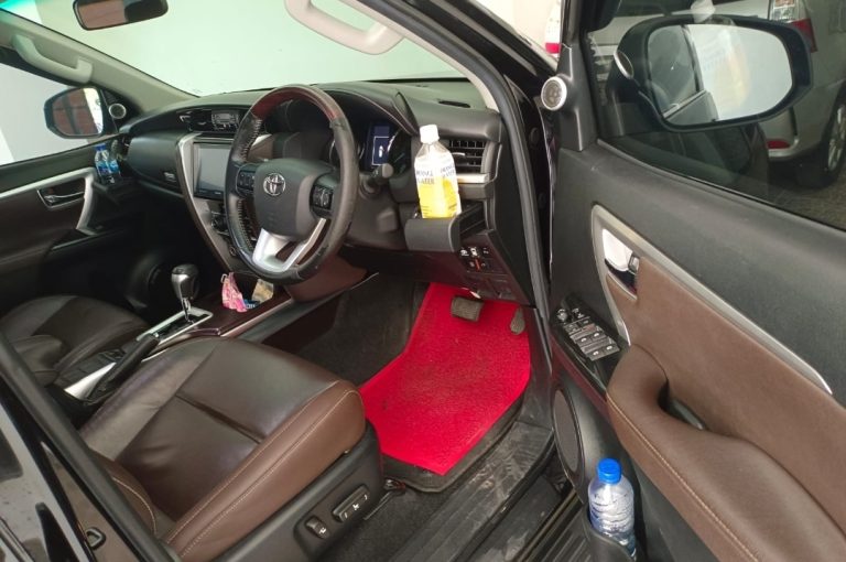 Fortuner VRZ Agus Merta Rent Cars (1)