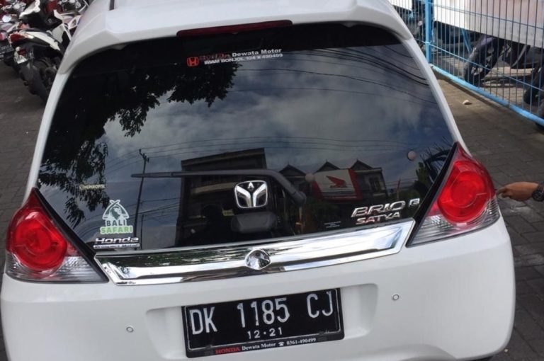 Honda Brio Agus Merta Rent Cars (3)