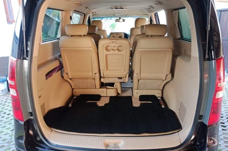 Hyundai H1 2013 kuta rent cars 7