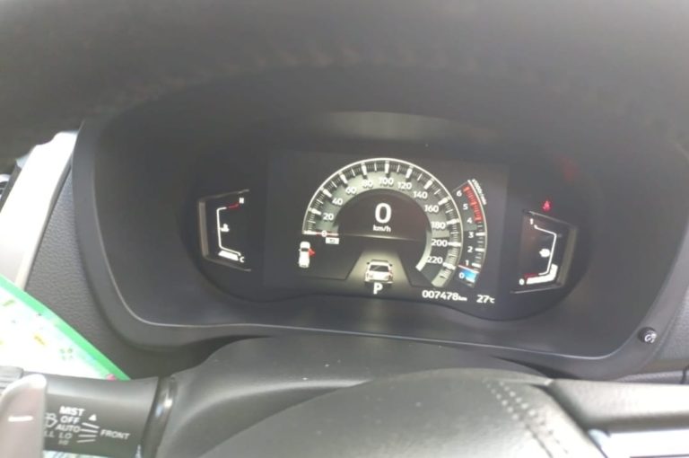 Mitsubishi Pajero Dakar Agus Merta Rent Cars (5)