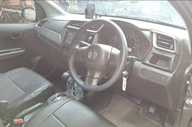 New Honda Brio Satya Agus Merta Rent Cars (4)