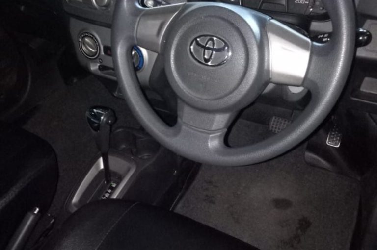 Toyota Agya Agus Merta Rent Cars (5)