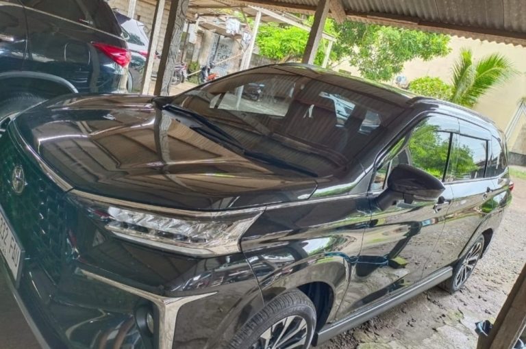 Toyota Innova Reborn Zenix Agus Merta Rent Cars (6)