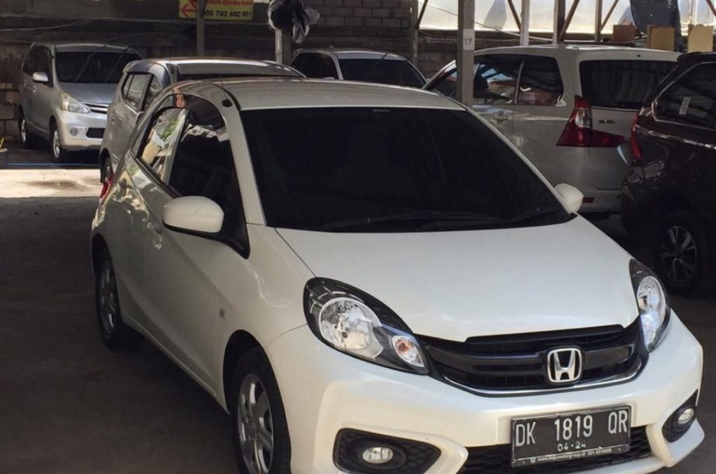 Honda Brio Agus Merta Rent Cars (5)