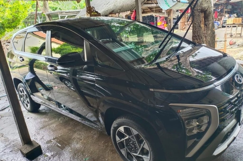Hyundai Stargezer Agus Merta Rent Cars (6)