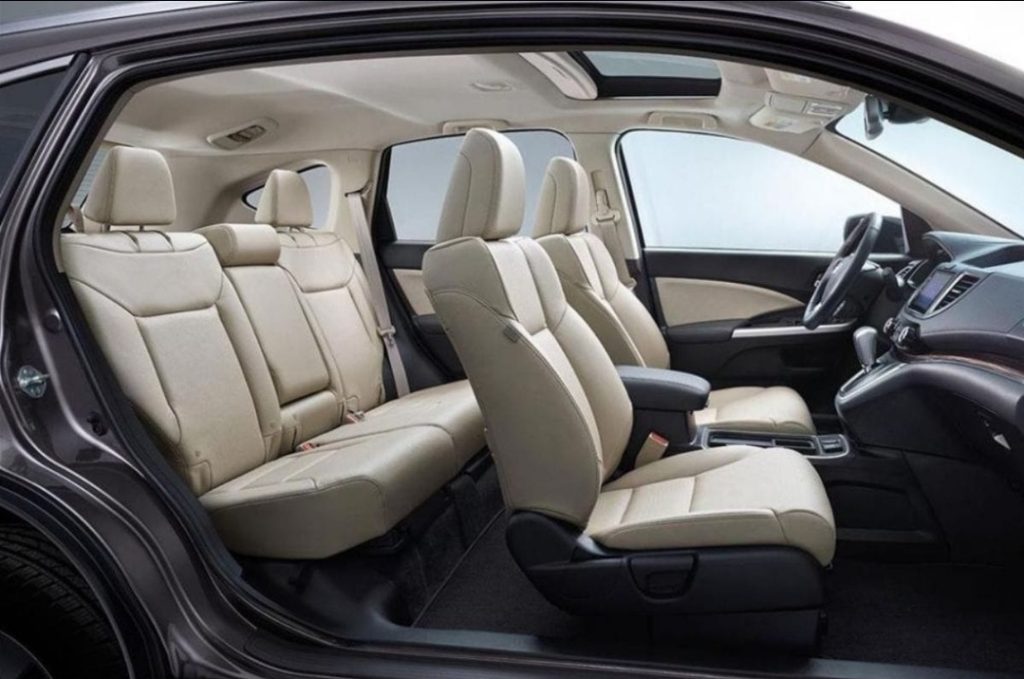 Old Honda HRV Agus Merta Rent Cars (1)