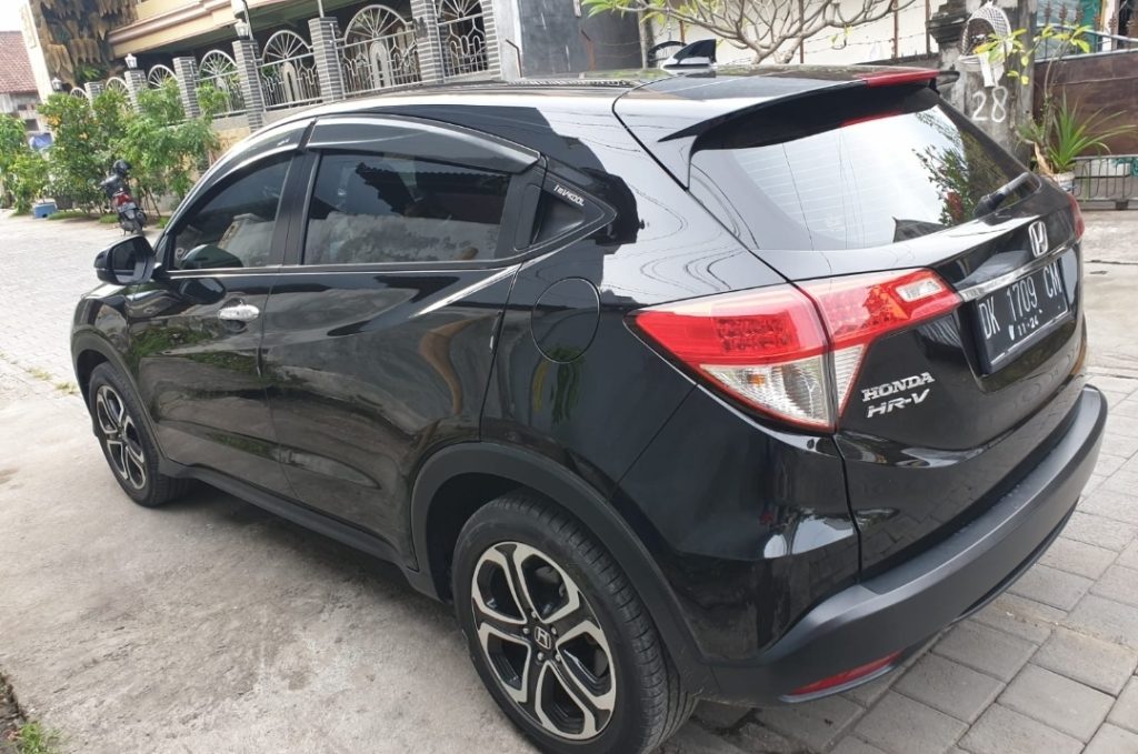 Old Honda HRV Agus Merta Rent Cars (3)