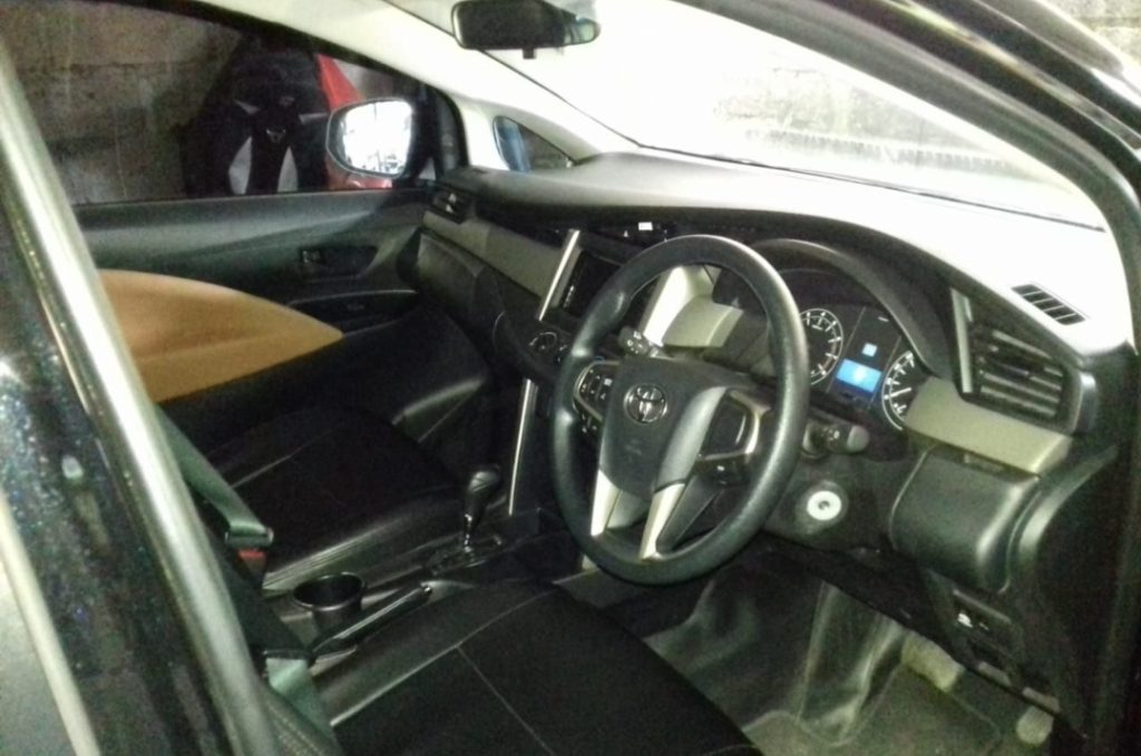 Toyota Innova Reborn Agus Merta Rent Cars (3)