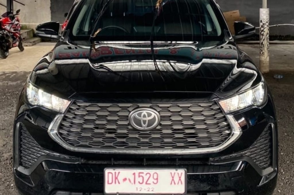 Toyota Innova Reborn Zenix Agus Merta Rent Cars (2)